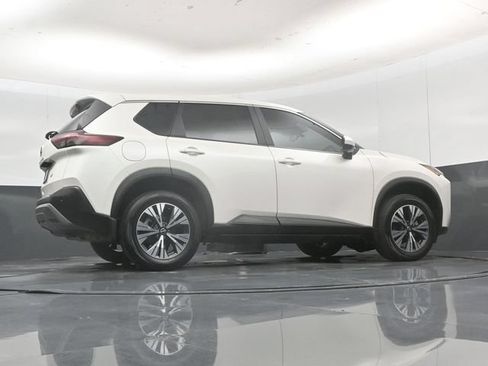 Used 2023 Nissan Rogue SV FWD image 48