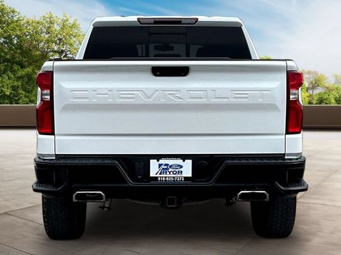 Used 2020 Chevrolet Silverado 1500 LT Trail Boss AWD/4WD image 4