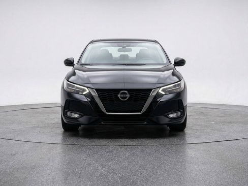 Used 2025 Nissan Sentra S FWD image 2