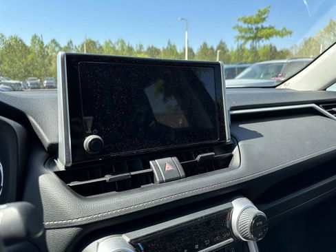 Certified 2024 Toyota RAV4 XLE w/ Convenience Package FWD image 17