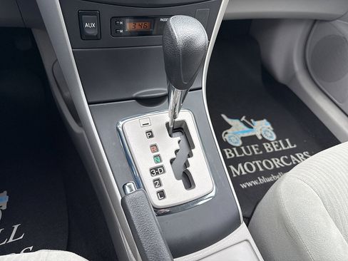 Used 2010 Toyota Corolla S FWD image 44