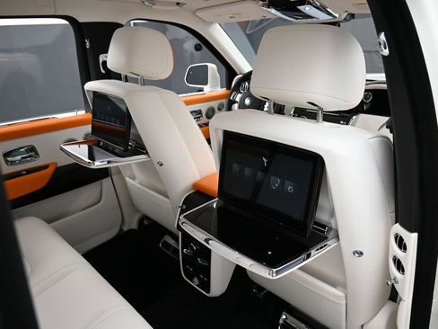 New 2026 Rolls-Royce Cullinan AWD/4WD image 29