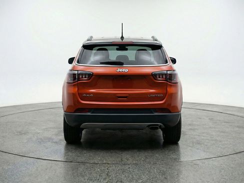 Used 2025 Jeep Compass Limited AWD/4WD image 7