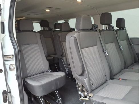 Used 2024 Ford Transit 350 XLT image 23