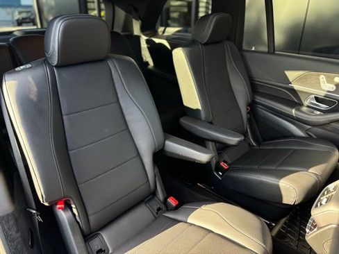 Certified 2023 Mercedes-Benz GLS 450 4MATIC image 56