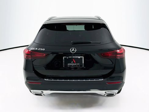 Certified 2025 Mercedes-Benz GLA 250 image 7