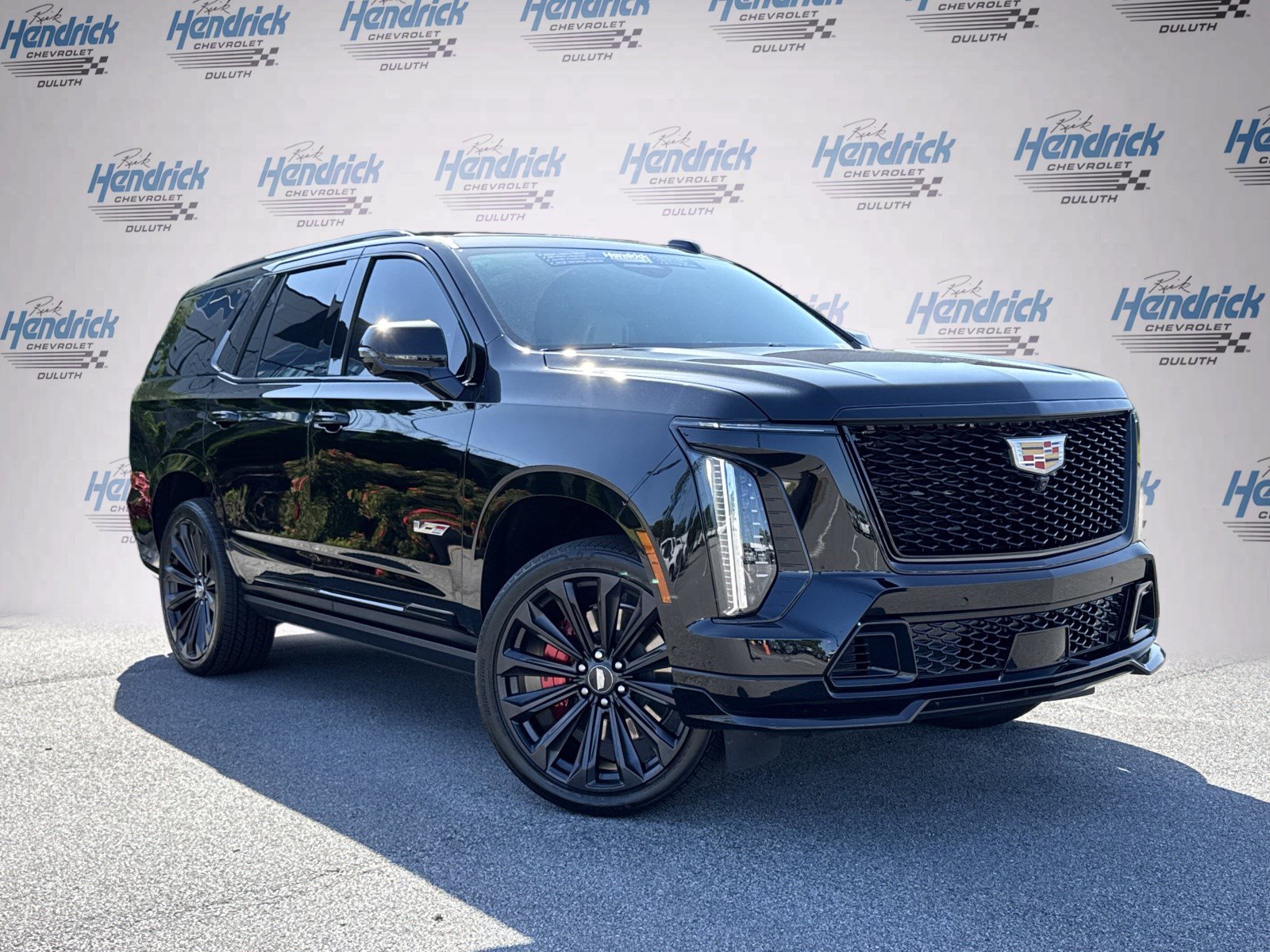 Used 2025 Cadillac Escalade V AWD/4WD image 2