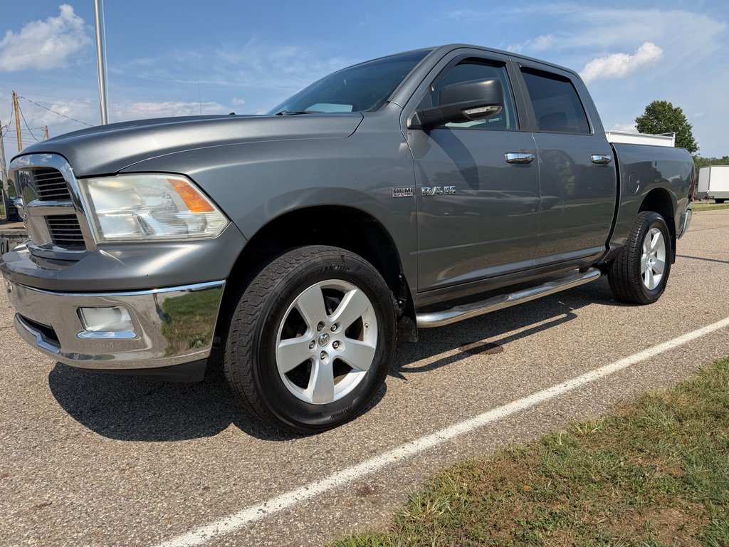 Used 2009 Dodge Ram 1500 Truck SLT w/ Big Horn Regional Pkg AWD/4WD image 3