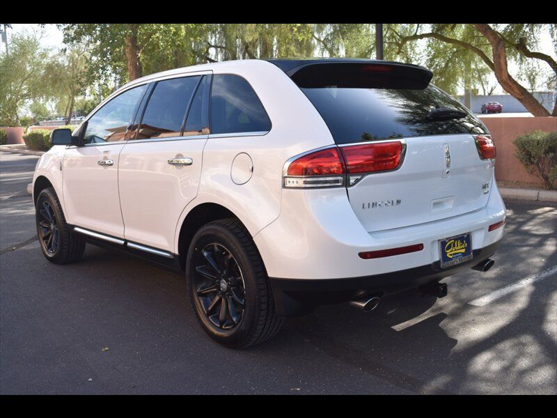 Used 2013 Lincoln MKX AWD image 6