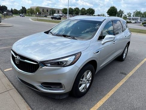 Used 2021 Buick Enclave Essence FWD image 1