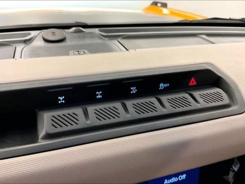 Used 2022 Ford Bronco Wildtrak AWD/4WD image 35