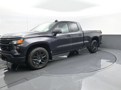 Used 2023 Chevrolet Silverado 1500 Custom w/ LPO, Dark Essentials Package AWD/4WD image 1