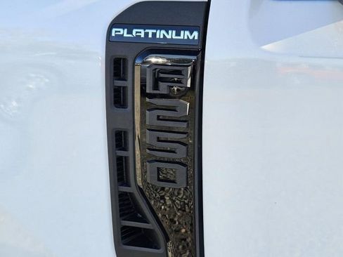 New 2026 Ford F250 Platinum w/ FX4 Off-Road Package AWD/4WD image 5