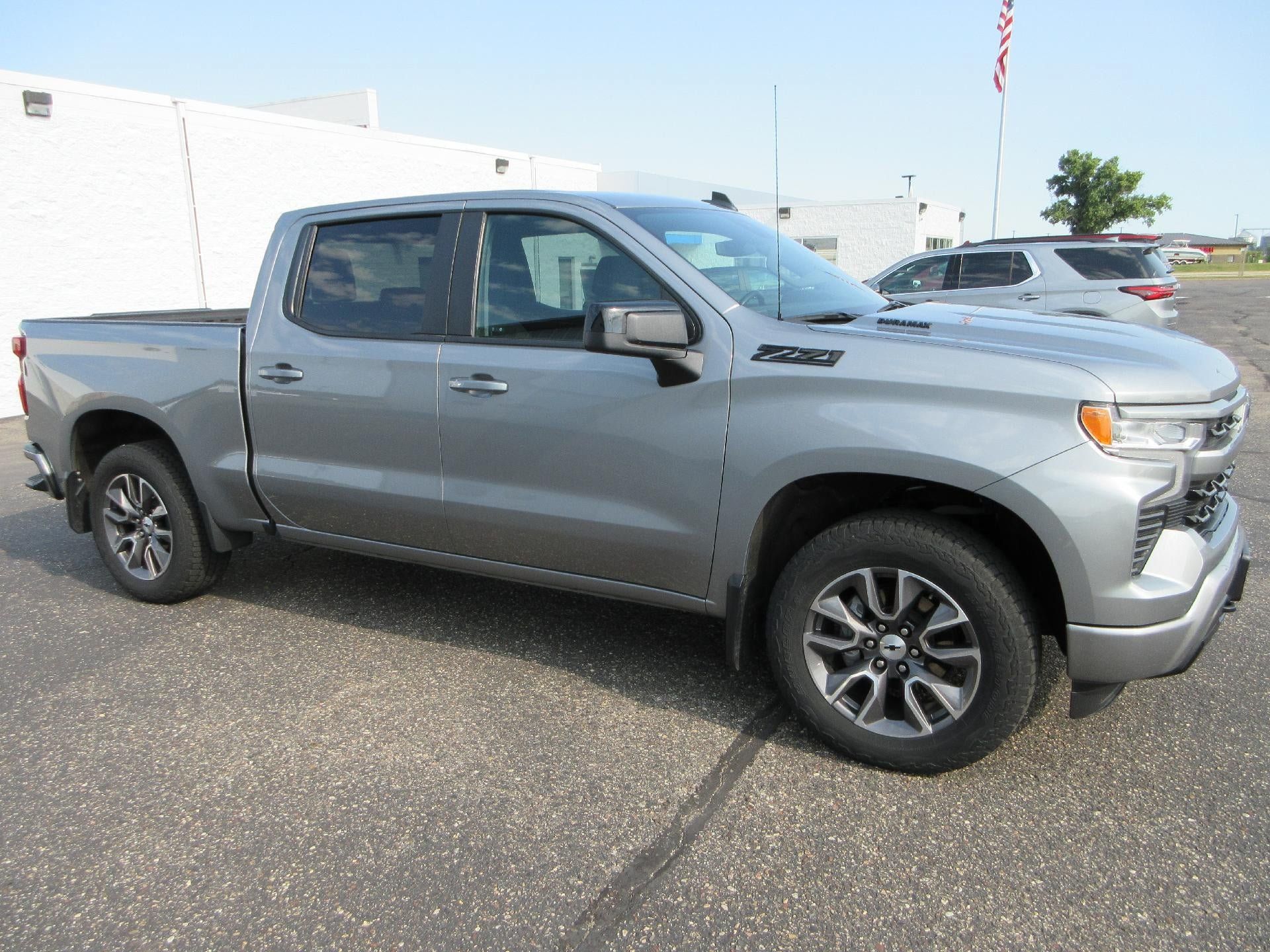 Certified 2023 Chevrolet Silverado 1500 RST w/ Z71 Off-Road Package AWD/4WD image 3