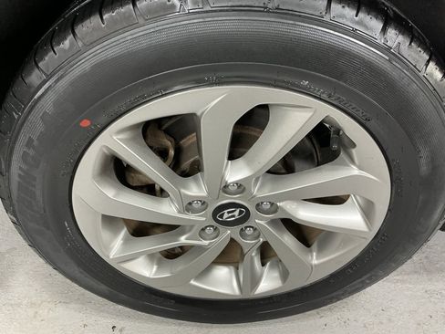 Used 2017 Hyundai Tucson SE Plus image 5