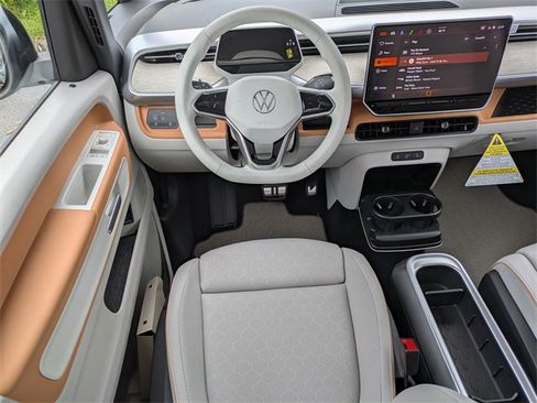 New 2025 Volkswagen ID. Buzz Pro S Plus image 21