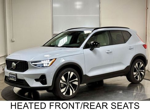Used 2024 Volvo XC40 B5 Ultimate w/ Protection Package Premier AWD/4WD image 4