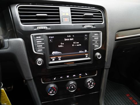 Used 2016 Volkswagen GTI S image 53