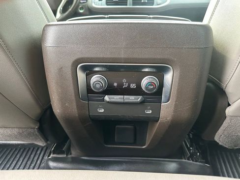 Used 2022 Chevrolet Tahoe LT image 21