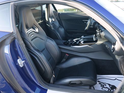 Used 2017 Mercedes-Benz AMG GT Coupe image 28