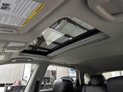 Used 2016 INFINITI QX50 Journey w/ Premium Package image 29