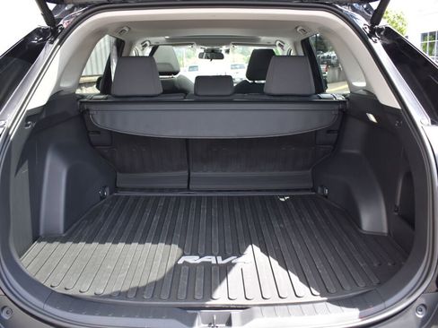 Certified 2025 Toyota RAV4 XLE w/ Convenience Package AWD/4WD image 21