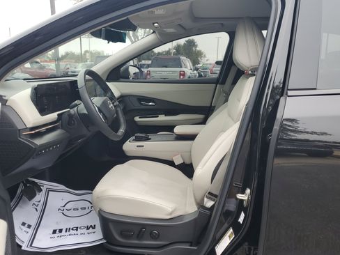 Used 2023 Nissan Ariya FWD image 20