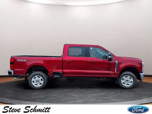 New 2026 Ford F250 XLT w/ XLT Premium Package AWD/4WD image 24