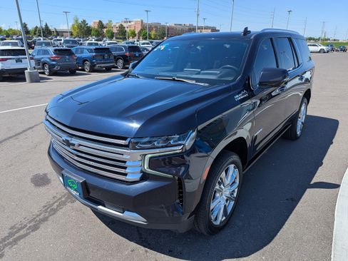 Certified 2021 Chevrolet Tahoe High Country w/ Premium Package AWD/4WD image 8