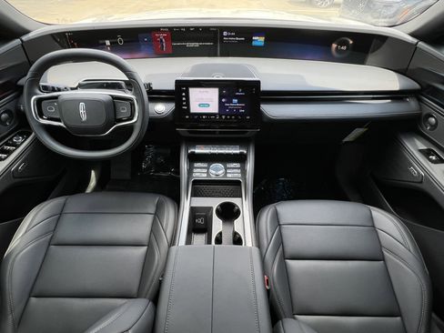 New 2025 Lincoln Nautilus Premier w/ Equipment Group 102A image 15