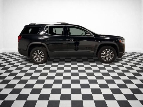 Certified 2023 GMC Acadia SLE w/ Driver Convenience Package image 2