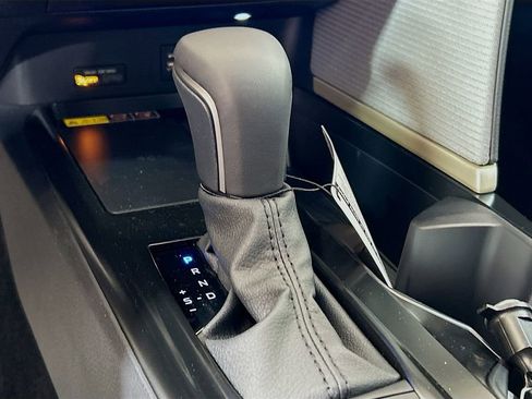 New 2026 Toyota Camry SE image 17