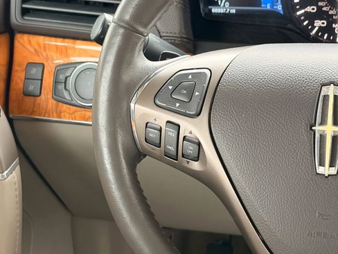 Used 2014 Lincoln MKX AWD w/ Equipment Group 102A image 33