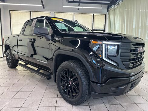 Used 2023 GMC Sierra 1500 Pro w/ Graphite Edition AWD/4WD image 2