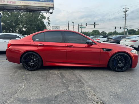 Used 2015 BMW M5 RWD image 12