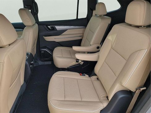 New 2026 Buick Enclave Preferred image 13