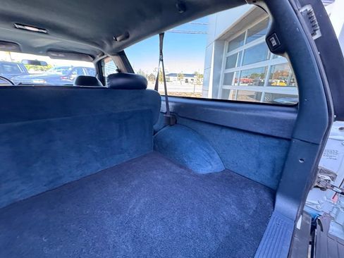 Used 1999 Chevrolet Tahoe 2WD 2-Door w/ Convenience Group image 24