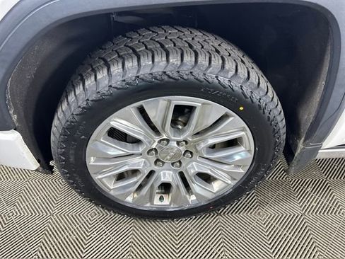 Used 2021 GMC Sierra 1500 Denali w/ Denali Ultimate Package image 10