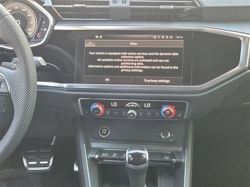 New 2025 Audi Q3 2.0T Premium Plus image 10