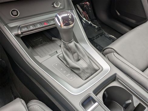 New 2025 Audi Q3 2.0T Premium image 7