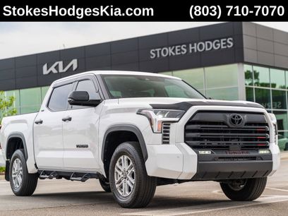 Used 2025 Toyota Tundra SR5 w/ SR5 Convenience Package