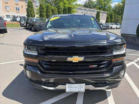 Used 2018 Chevrolet Silverado 1500 LT w/ All Star Edition AWD/4WD image 2