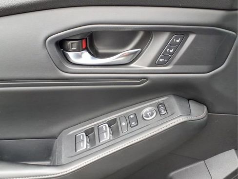 Used 2023 Honda Accord Sport image 16
