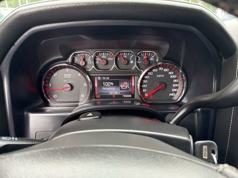 Used 2015 GMC Sierra 1500 SLT w/ SLT Crew Cab Value Package AWD/4WD image 11