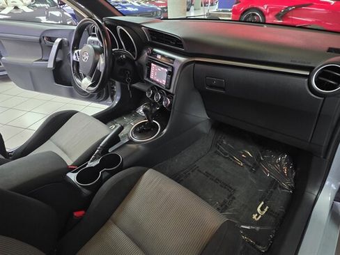 Used 2014 Scion tC image 22