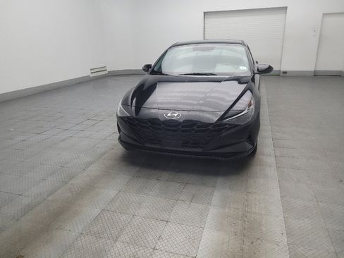 Used 2023 Hyundai Elantra SEL w/ Convenience Package FWD image 15