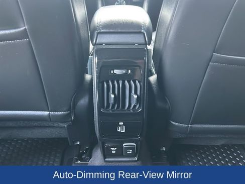 Used 2022 Jeep Compass Latitude w/ Convenience Group AWD/4WD image 31