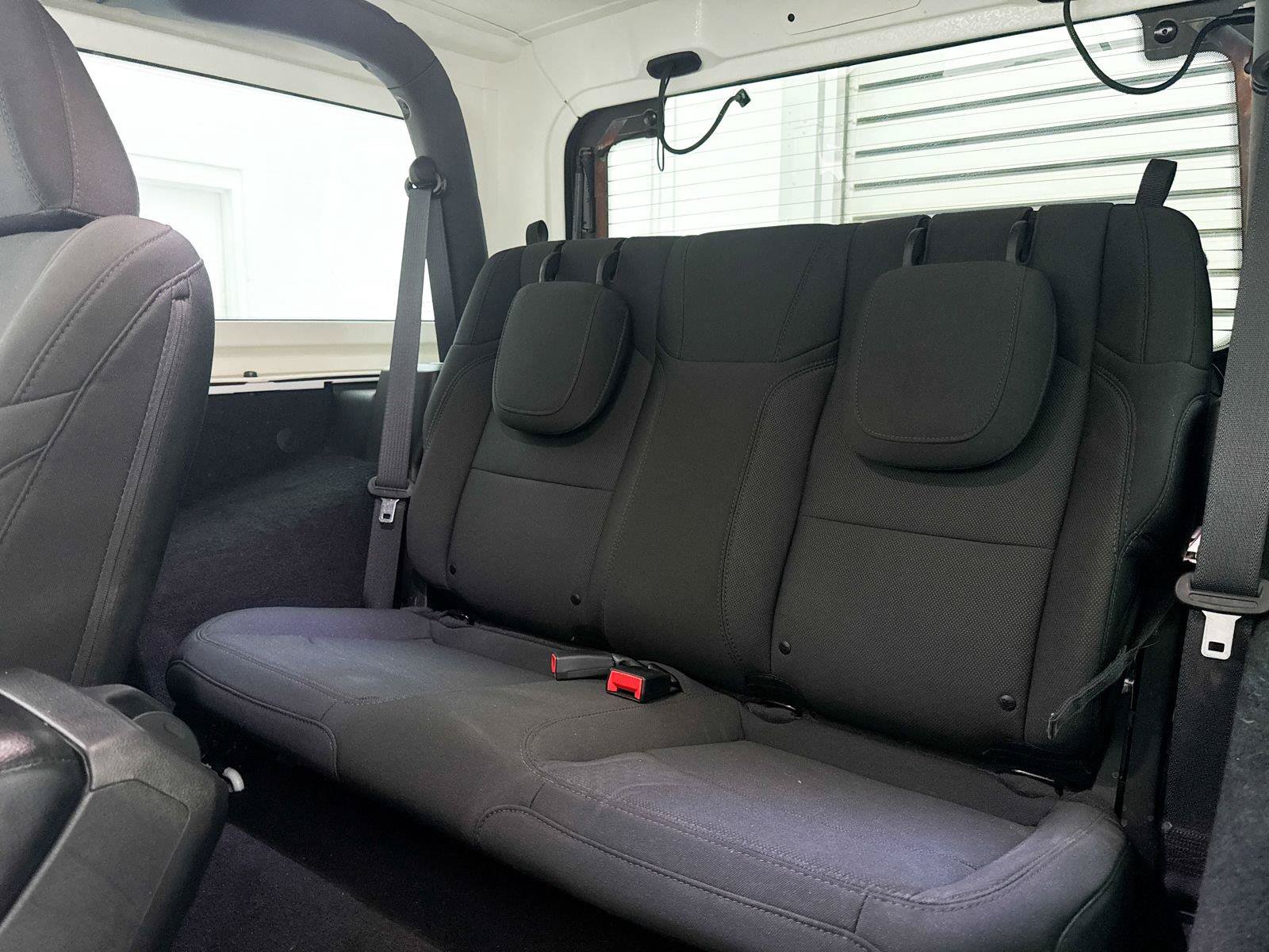 Used 2022 Jeep Wrangler Sport AWD/4WD image 22