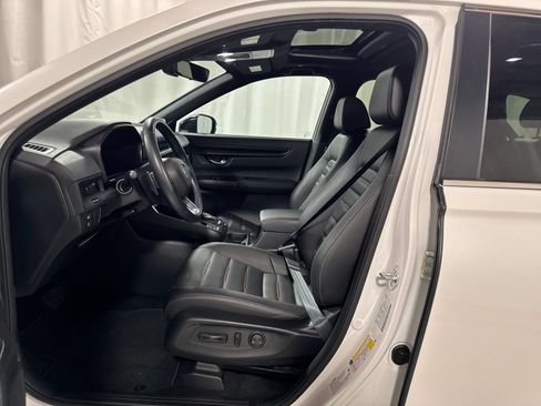 Used 2025 Honda CR-V Sport-L image 3