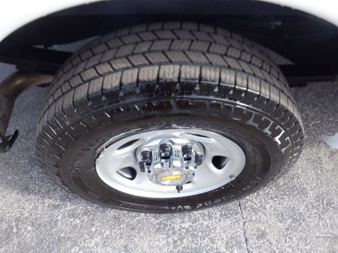 Used 2023 Chevrolet Express 2500 w/ Driver Convenience Package image 11